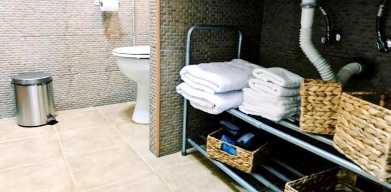 House With One Bedroom In Arona With Shared Pool And Terrace 德尔锡伦西奥海岸 0*,